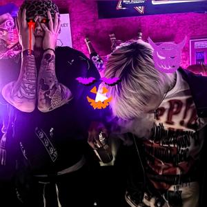Witch pump (feat. Rezis Walker) (Explicit)