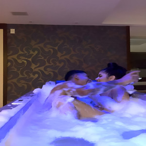 Hidromassagem (Explicit)