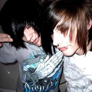 I can't sleep (feat. Rebzyyx, horrormovies, syris & Kaneda7) (E.E. LXL Remix|Explicit)