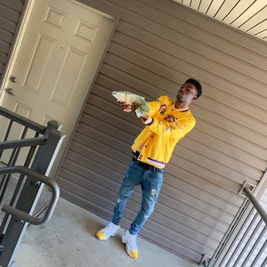 Public Figure (feat. RetroFlow) (Remix|Explicit)