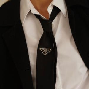 prada (feat. Vennisay)