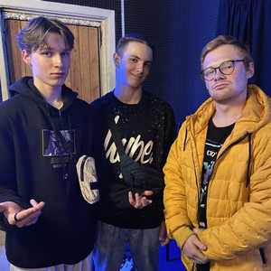 ОТБОРНАЯ СОЛЯНКА (prod. by Money Flip) (Explicit)