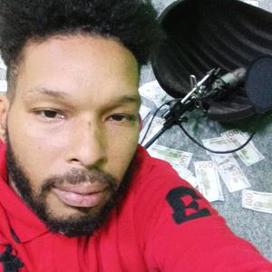 She Wanna Touch A Starr (Explicit)