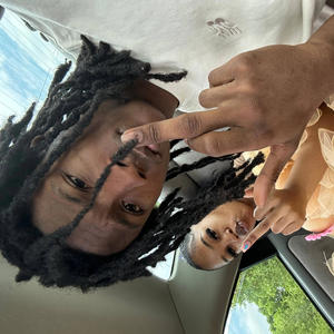 Not adding up (feat. Tinyy) (Explicit)