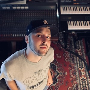 Live Forever (Indie Rich)