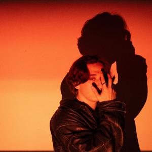 VOLETS ROUGES (Explicit)