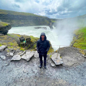 no affection (Explicit)