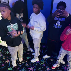 Strike Out (feat. BOE Tlow, lilkingturnt, & BOE Mari) (Explicit)