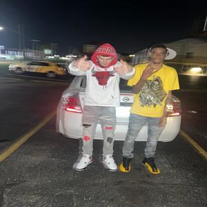 Striked Solo (feat. h00drichBray) [Explicit]