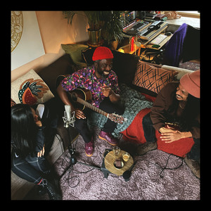 Aku Pelat (Acoustic)