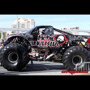 nascar (feat. xannaholik) (Explicit)