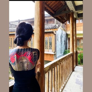 洋晨 - 别让世俗淹没生活的浪漫和热情 (Remix)