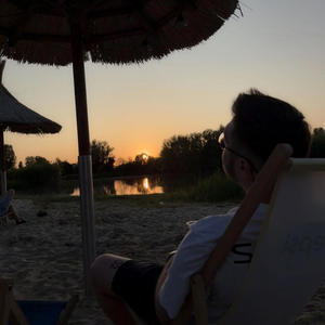 FAVELA (feat. Murvs)