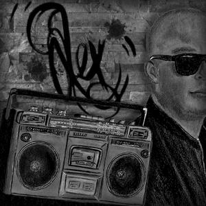 Comeback (feat. DaSo, Baretta, Maxin-Music, Itztrue, F1n3st, S.P.A, JokeStar, Smallc, HORUS39, Sunshine Acid, Marv Bonaparte, Evra, UNO, Ketzer, STFMC, Mister Willson, Jex & Appollo34) (Mammut RMX|Explicit)