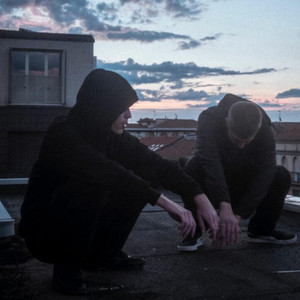 Cresciuti Con (Explicit)