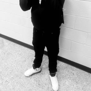 THØTBREAKER (z) (feat. Ynmalcolm) (Explicit)