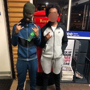 Alz X 38 - Money On My Mind