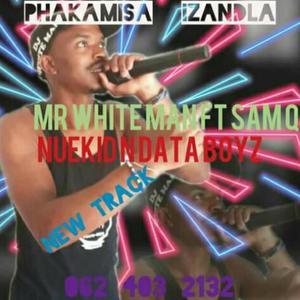 Phakamisa Izandla (feat. Sam Q, Data Boyz & Nue Kid)