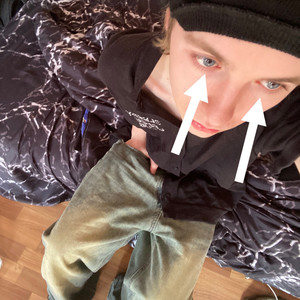 врут сами себе