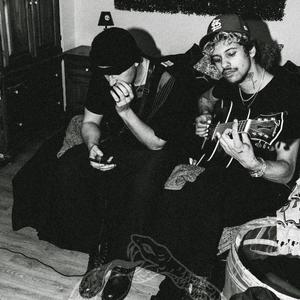 Wayne Simmonds(feat. FK Dame & Hippie Witadrum) (Explicit)
