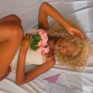 Want U With Me (feat. Manale)