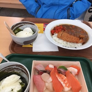 要不要突然去掀女孩子的裙子呢