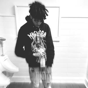 EVIL VILLAIN(feat. xosloth) (Explicit)