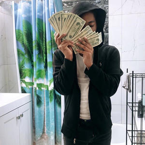 Life i choose (feat. Keerackies) (Explicit)