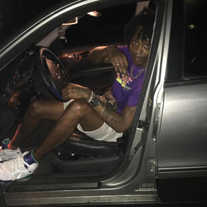 Changed sides (feat. 4Lcinna) (Explicit)