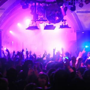 Wrong Party(feat. Ballout)