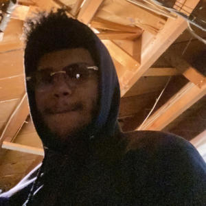 Trying to bump (feat. KB maylo) (Explicit)