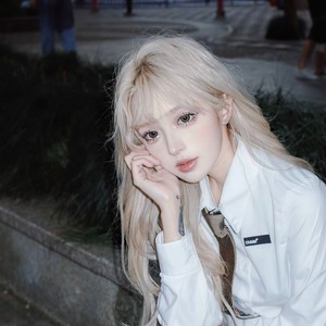 女孩
