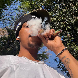 No one better (feat. LeRoi & Junior) (Explicit)