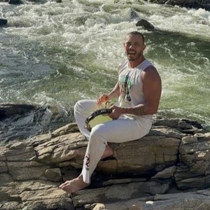 Eu Sonhava em Ser Bom Capoeira