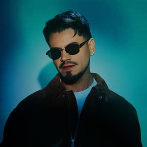 Entre Tú y Mil Mares (Acústico)