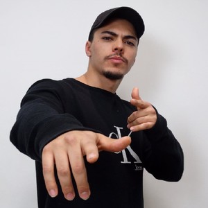 Chama as Amiga (Explicit)