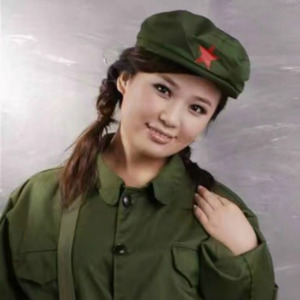 美丽的纳西姑娘