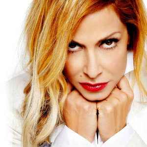 Stoy Feggariou To Xrwma