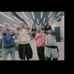 Booster (feat. E-wuu) (Explicit)