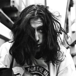 SANTA (feat. Тёма ТТ) (Explicit)