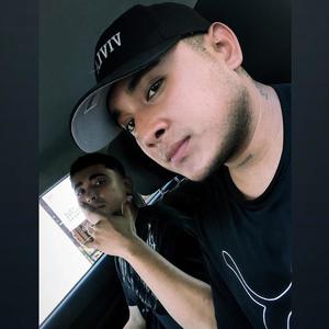 EY WEY (feat. HOB MENDOZA) (Explicit)