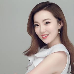 Happy New Year-余声