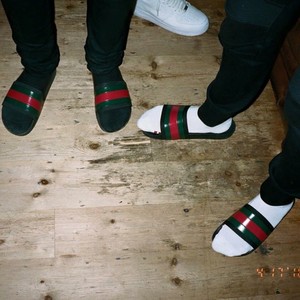 Gucci Flip Flops (freestyle) (Explicit)