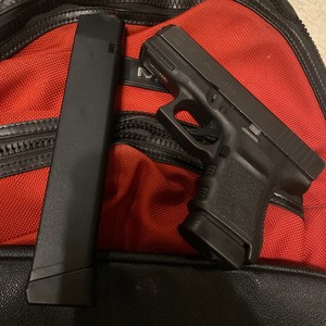 Who Want Smoke(feat. B.I.G Head) (Explicit)