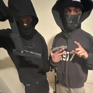 STARt FLOCKin' (feat. Bellz) (Explicit)