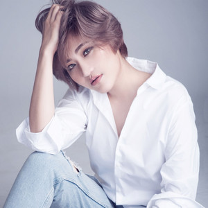 Mashup: Giới Hạn Nào Cho Chúng Ta, Mắt Buồn, Chuyện Như Chưa Bắt Đầu, Anh Nhớ Em