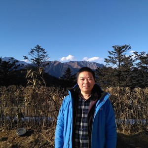 请到西岭来滑雪