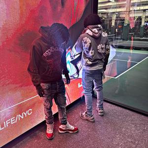 APOCALYPSE (feat. Sensaetion) (Explicit)