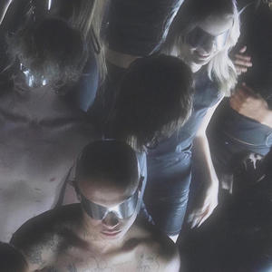 KILL US NOW (feat. AYENA SAVANT) (Explicit)