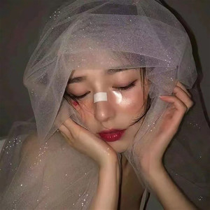 哥们酷奇外套身上穿